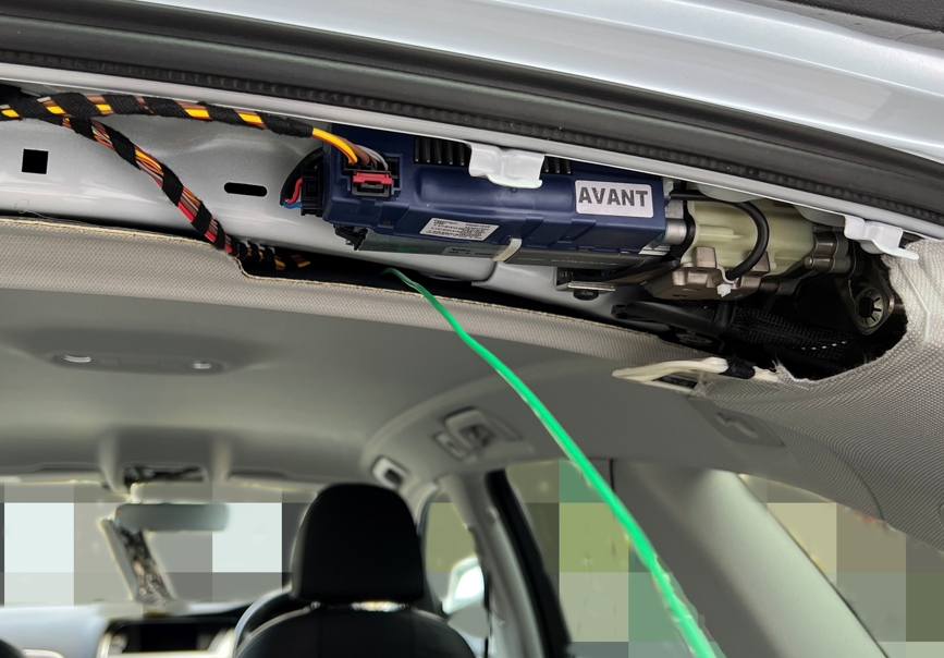 �A�E�f�BA4�A�o���g ���A�h���C�u���R�[�_�[���t�����@