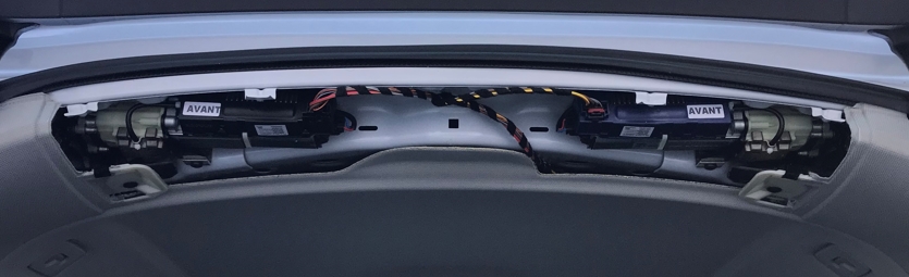 �A�E�f�BA4�A�o���g ���A�h���C�u���R�[�_�[���t�����@